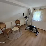 Vakantiehuis Maiferien Harz - Haus Silberquelle 210 Qm - Bis 14 Personen- Grosses Haus Fuer Gruppen Mit 6 Schlafzimmern
