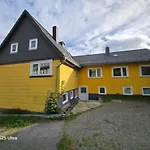 Maiferien Harz - Haus Silberquelle 210 Qm - Bis 14 Personen- Grosses Haus Fuer Gruppen Mit 6 Schlafzimmern 度假居 *