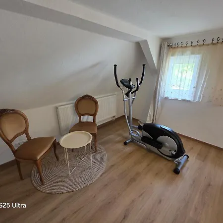 Semesterbostad Maiferien Harz - Haus Silberquelle 210 Qm - Bis 14 Personen- Grosses Haus Fuer Gruppen Mit 6 Schlafzimmern
