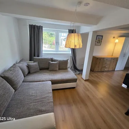 Semesterbostad Maiferien Harz - Haus Silberquelle 210 Qm - Bis 14 Personen- Grosses Haus Fuer Gruppen Mit 6 Schlafzimmern