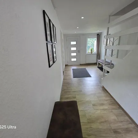 Semesterbostad Maiferien Harz - Haus Silberquelle 210 Qm - Bis 14 Personen- Grosses Haus Fuer Gruppen Mit 6 Schlafzimmern Clausthal-Zellerfeld