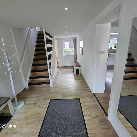 Maiferien Harz - Haus Silberquelle 210 Qm - Bis 14 Personen- Großes Haus Für Gruppen Mit 6 Schlafzimmern Ferienhaus