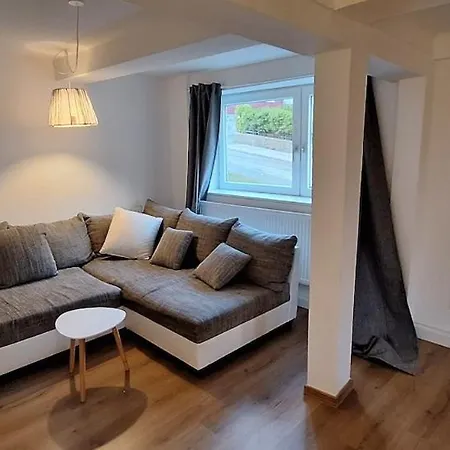 Maiferien Harz - Haus Silberquelle 210 Qm - Bis 14 Personen- Grosses Haus Fuer Gruppen Mit 6 Schlafzimmern