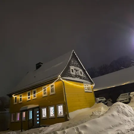 Maiferien Harz - Haus Silberquelle 210 Qm - Bis 14 Personen- Großes Haus Für Gruppen Mit 6 Schlafzimmern * Clausthal-Zellerfeld